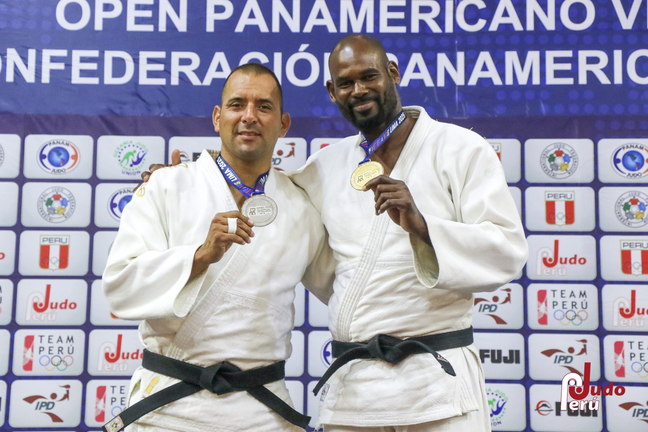 🥈 Frank Alvarado | Categoría M2 +100 kg