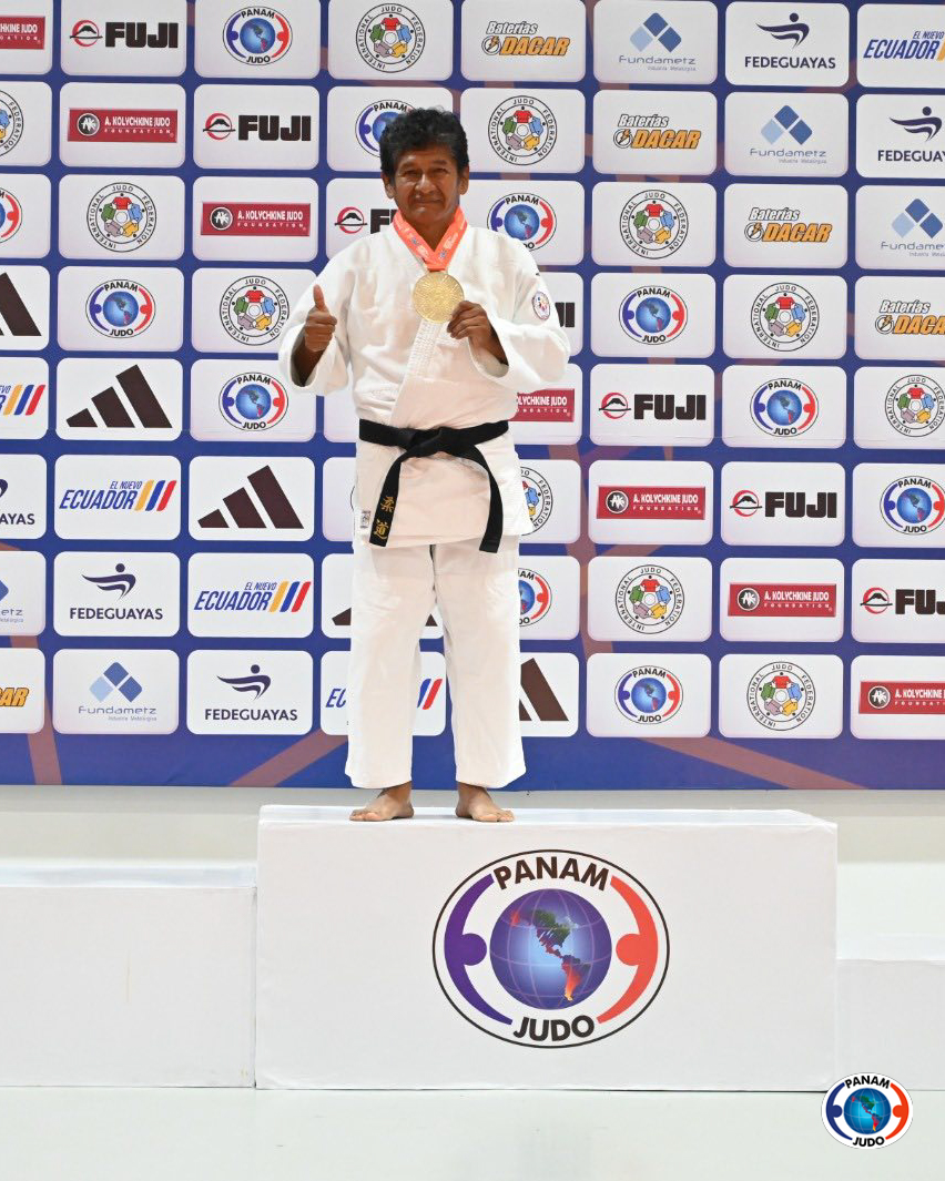 Oro - Colbert Guevara (M8 -66 kg)